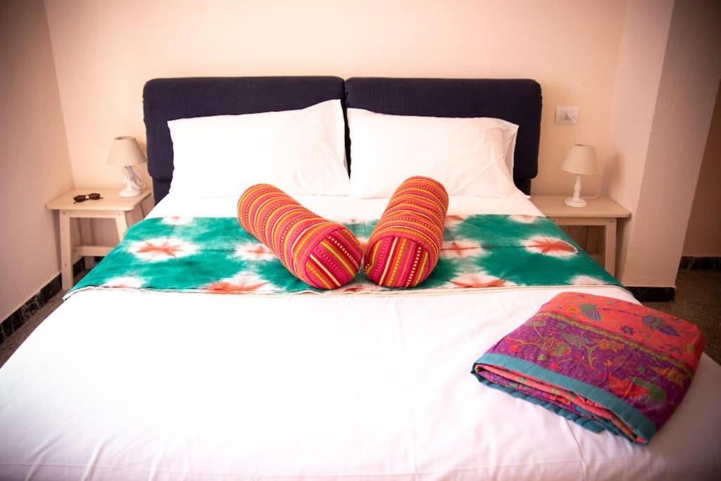 Pop In! Sunny 2Bdr Apt Cagliari Near The Beach Exterior foto
