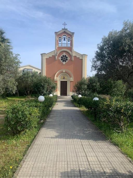 Pop In! Sunny 2Bdr Apt Cagliari Near The Beach Exterior foto